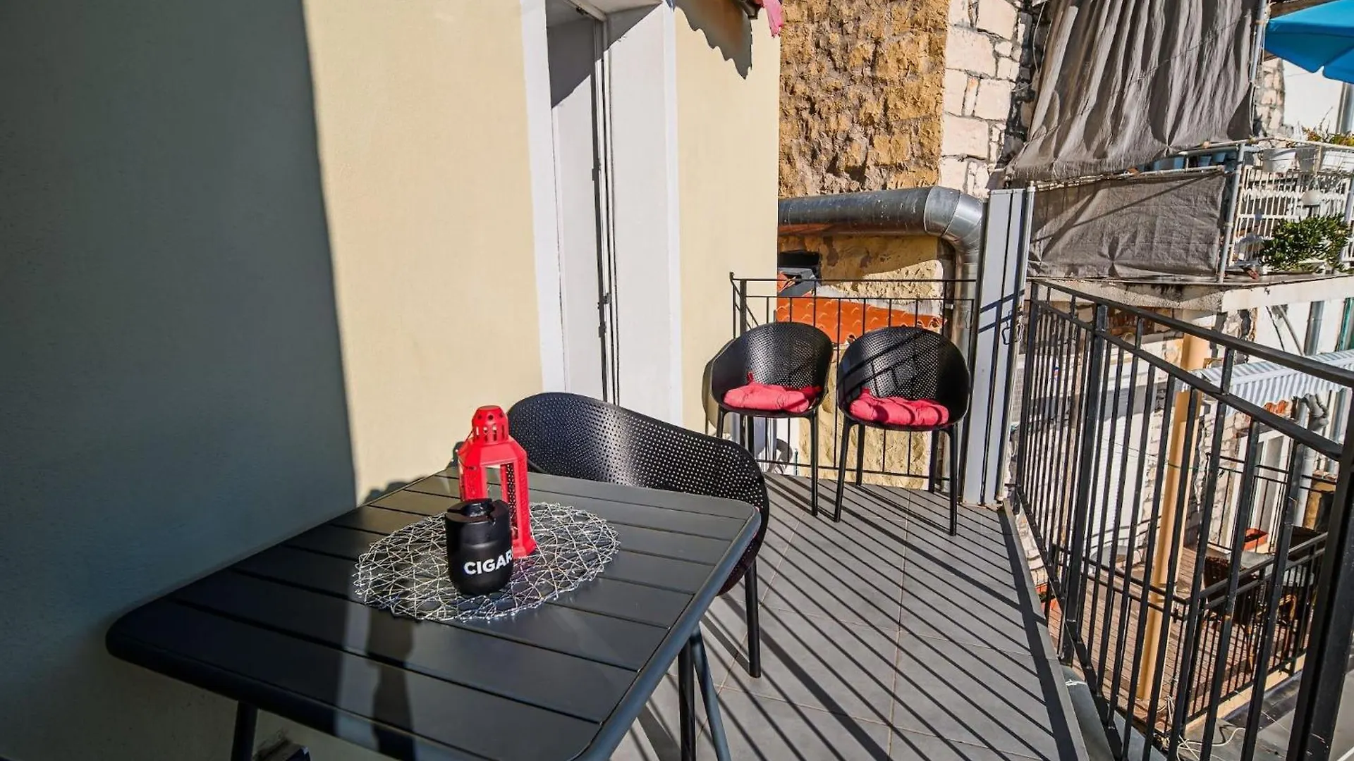 Sleek And Stylish Umag Apartments With Sea View - Two Bedroom Apartment With Balcony