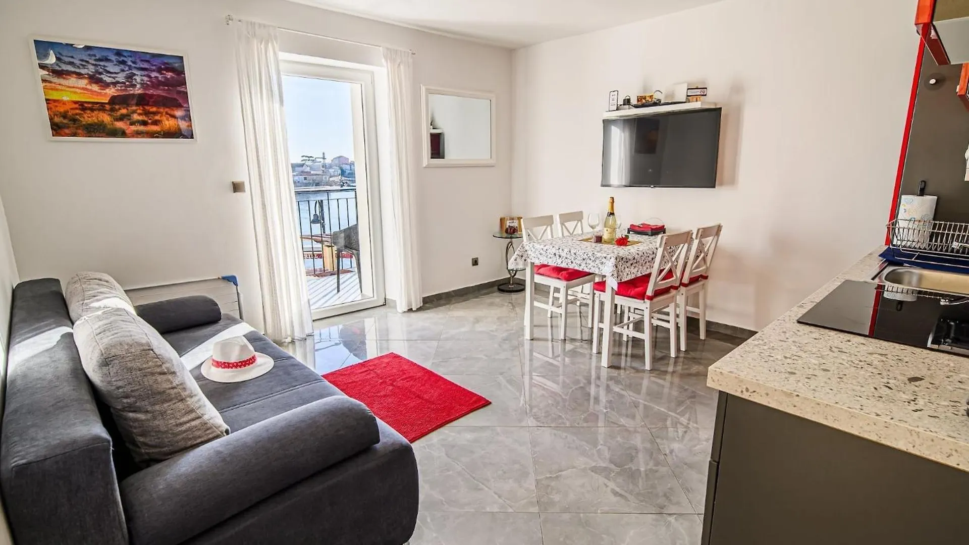 Sleek And Stylish Umag Apartments With Sea View - Two Bedroom Apartment With Balcony